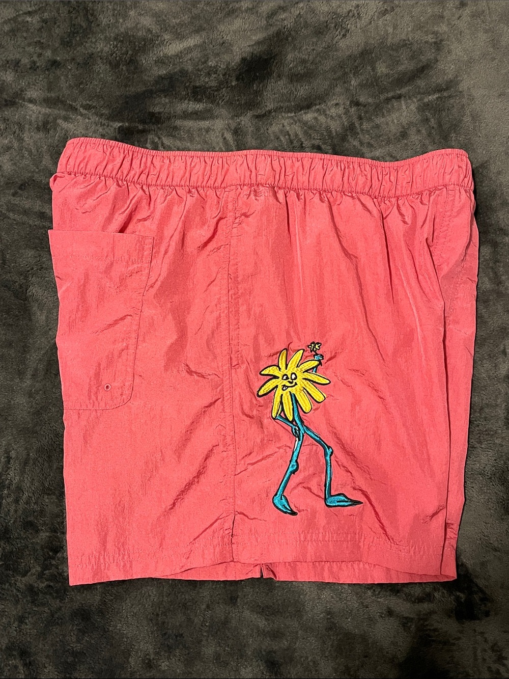 Urban Outfitters Coral Pink Elastic Waist athletic Shorts Men’s Large